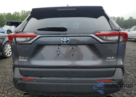 2024 Toyota Rav4 Xle из США, поврежденный, VIN 4T3RWRFV3RU145782